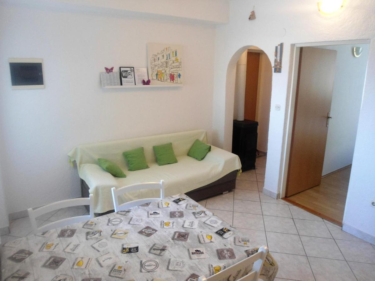 Guest House Pamela Senj  Dış mekan fotoğraf