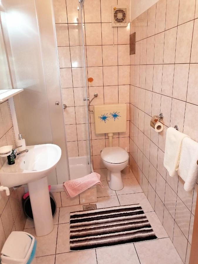 Guest House Pamela Senj  Dış mekan fotoğraf
